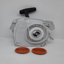 Lüfterverkleidung mit Vorrichtung für