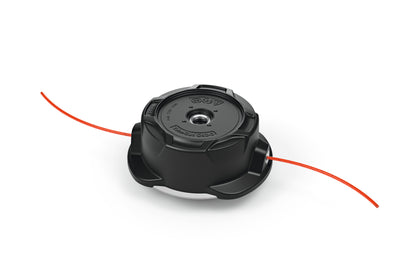 Dettaglio della testina TrimCut C 42-2 di Stihl evidenziando il sistema di ricarica del filo