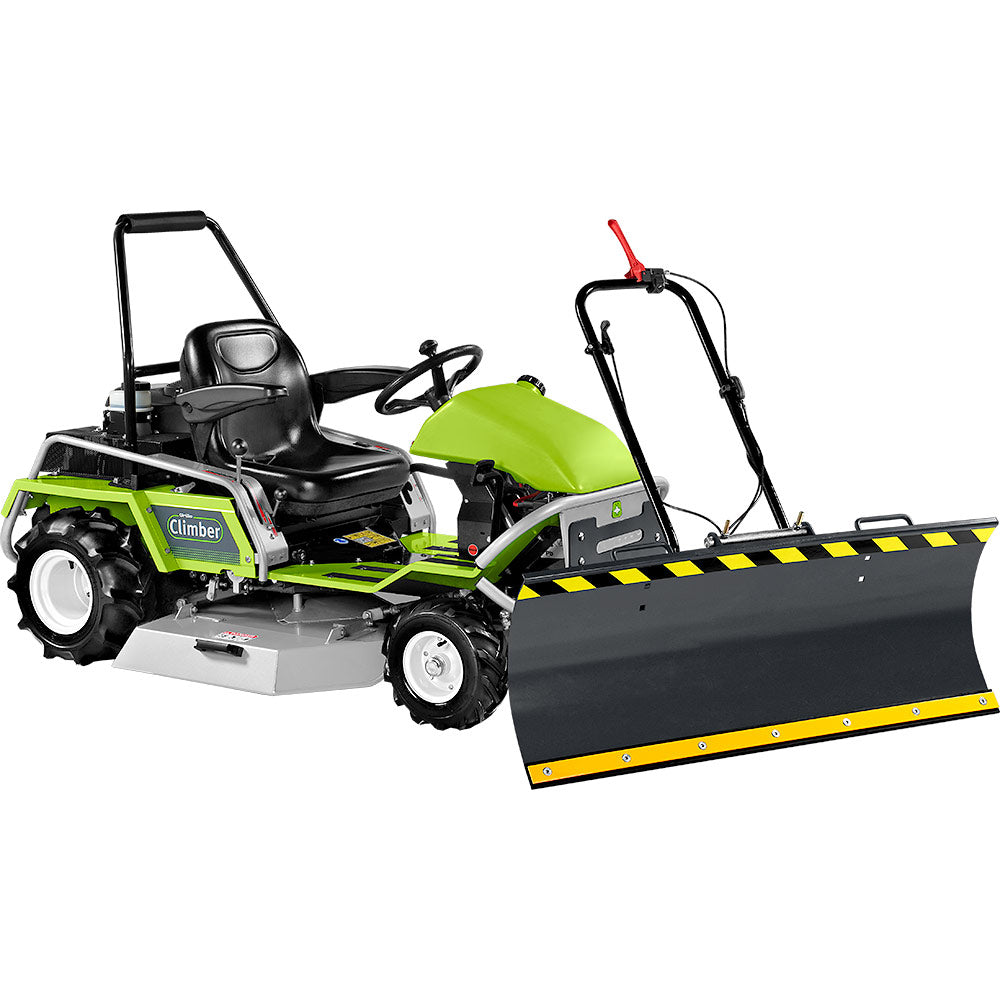 Grillo Climber 9.22 trattorino trinciaerba con lama da neve applicata