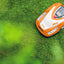 Ruote del Robot Tosaerba Stihl RMI 422 P, mostrando il profilo a trazione per un movimento stabile