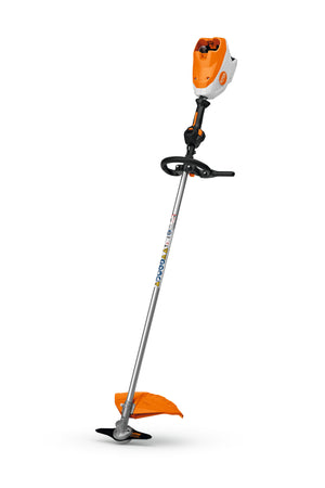 Decespugliatore a batteria Stihl FSA 140 R con impugnatura circolare e utensile di taglio.
