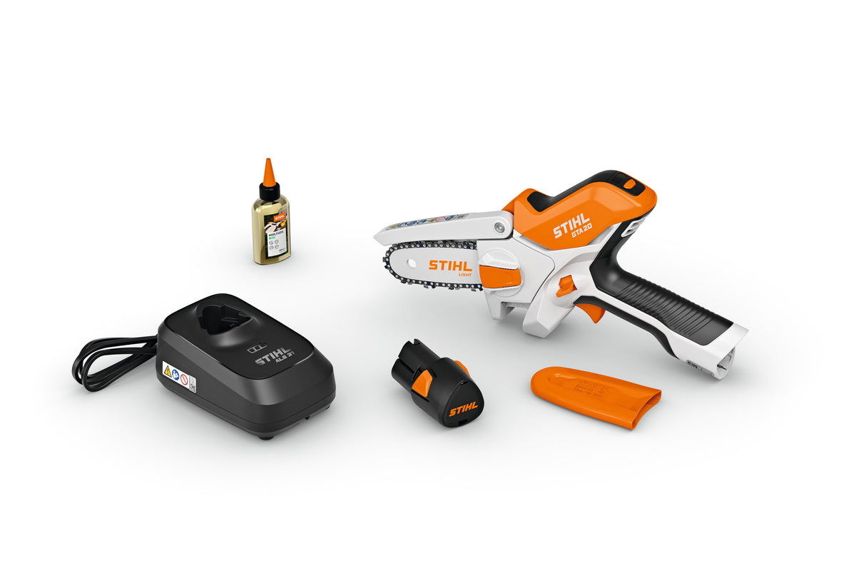 Stihl GTA 20 con batteria, caricatore, flacone e protezione arancione della catena