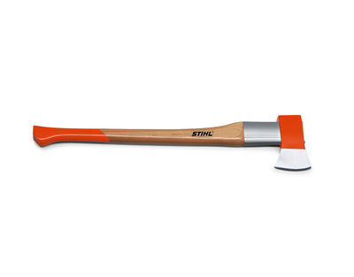 Immagine dell'ascia spaccalegna Stihl AX 28 CS con manico in carya e piastra di sicurezza