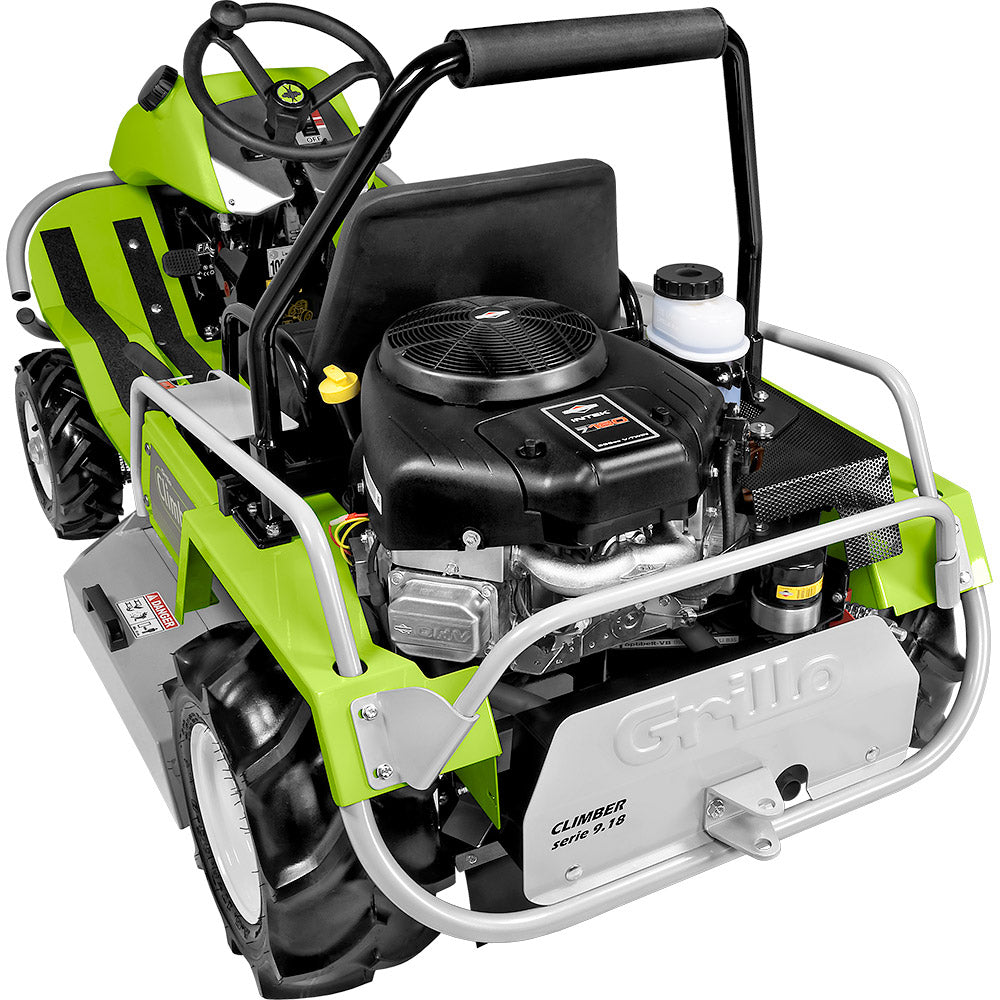 Motore Briggs & Stratton su Grillo Climber 9.18 trinciaerba idrostatico