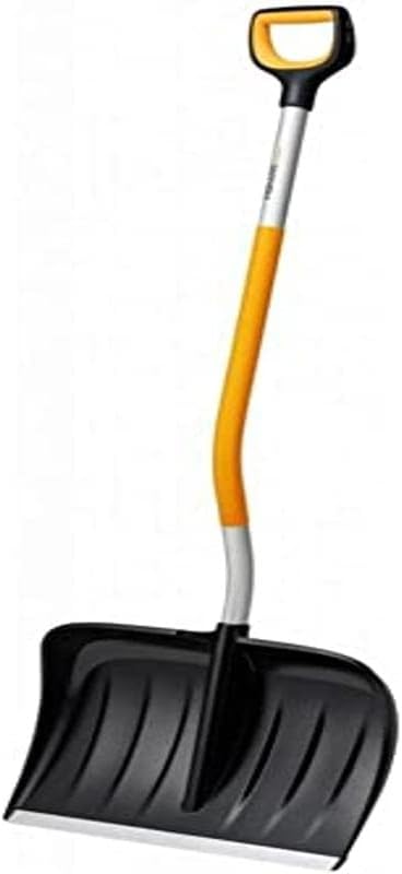 Pala da neve Fiskars X-Series a spinta curva con manico ergonomico e lama ampia nera