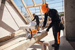 Motosega a batteria STIHL MSA 200 C-B impiego su legno in cantiere