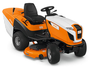 Trattorino tosaerba Stihl RT 6127 ZL con piatto di taglio da 125 cm e cesto raccolta erba