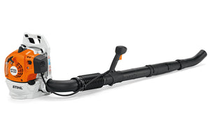 Soffiatore spalleggiato Stihl BR 200 con tubo di soffiaggio e impugnatura multifunzione