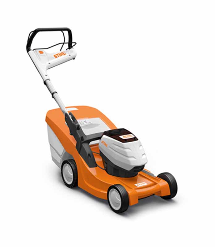 Tosaerba a batteria STIHL RMA 443 PC con larghezza di taglio 41 cm e cesto raccolta 52 l